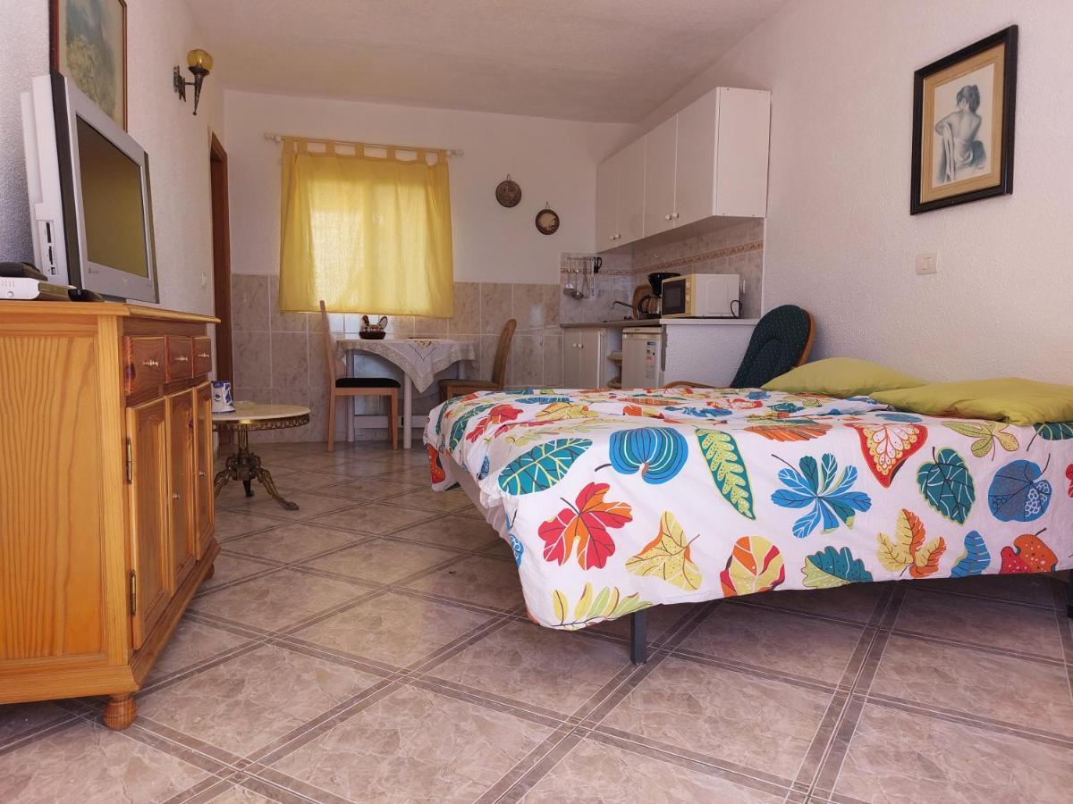 Apartments Vista Montana Roja Атого Экстерьер фото